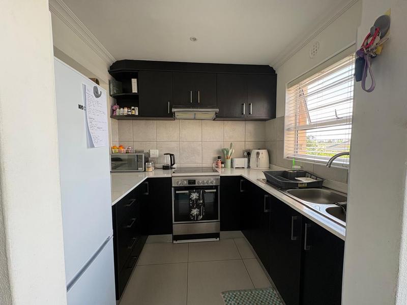 2 Bedroom Property for Sale in Ottery Western Cape